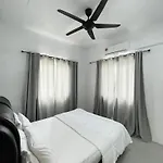 Afr Homestay